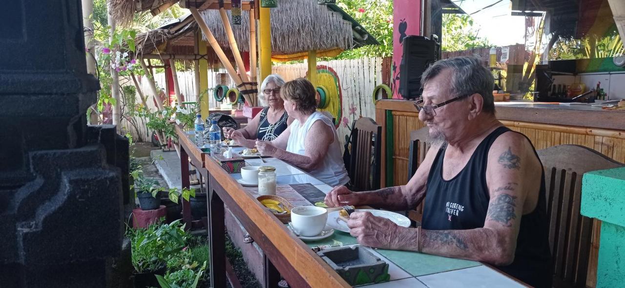 Khrisna Sunrise Homestay Tulamben Eksteriør billede