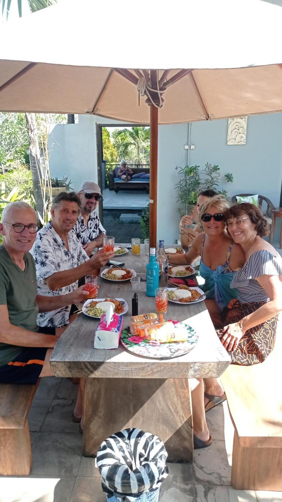 Khrisna Sunrise Homestay Tulamben Eksteriør billede
